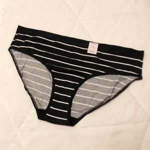 🆕 NWT Black And White Striped Cotton Panties